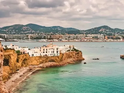 Вартість життя в Іспанії: середні витрати на житло, харчування, розваги та бюджет на місяць