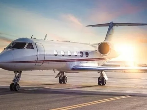 Why are major European airports perfect for private aviation?
