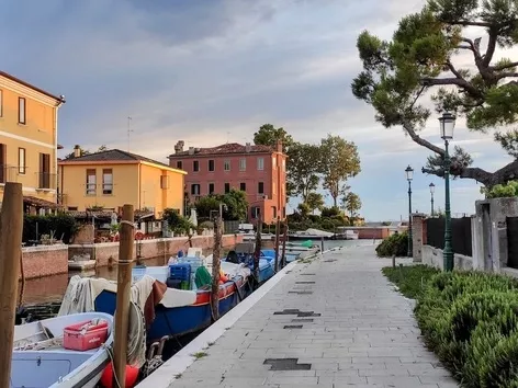 Працевлаштування в Італії у 2025 році: популярні посади та доступні типи віз