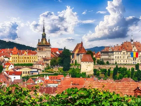 Вартість життя у Румунії: витрати на оренду житла, харчування, транспорт та бюджет на місяць