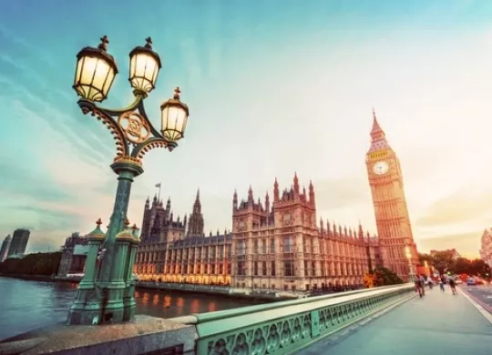 Робоча віза до Великої Британії: доступні способи оформлення британського дозволу на роботу у 2025 році, актуальна вимоги та зміни у законодавстві