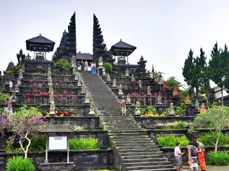 New rules for tourists in Bali: instructions for travelers and consequences of non-compliance