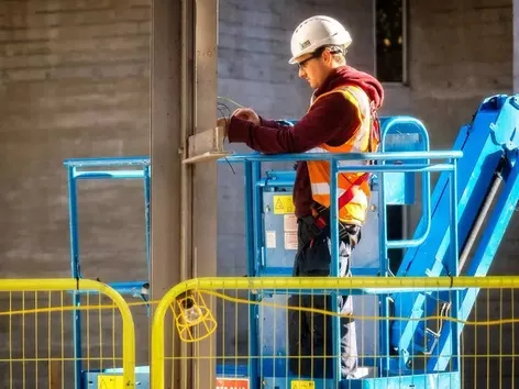 Які країни світу пропонують найпростішу процедуру отримання візи для іноземців без диплома: куди поїхати працювати некваліфікованим працівникам