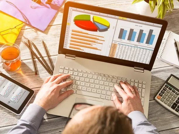 Бізнес-навчання за кордоном: найкращі країни, університети та топ навчальних програм у світі