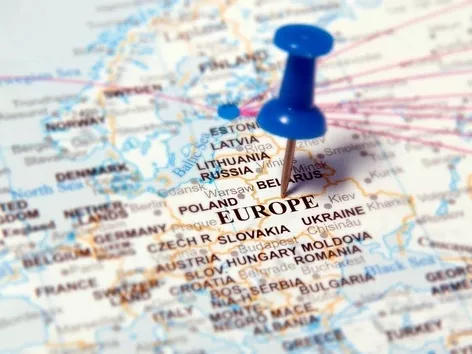 Самые простые страны для переезда американцев в 2024 году: лучшие англоязычные страны для переезда из США, топ самых популярных государств для миграции американцев, а также условия для экспатов