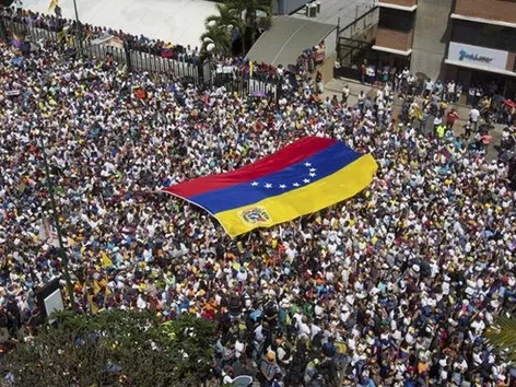 Протести у Латинській Америці: чому у Венесуелі та інших країнах регіону закривають дипломатичні установи та скасовують авіарейси