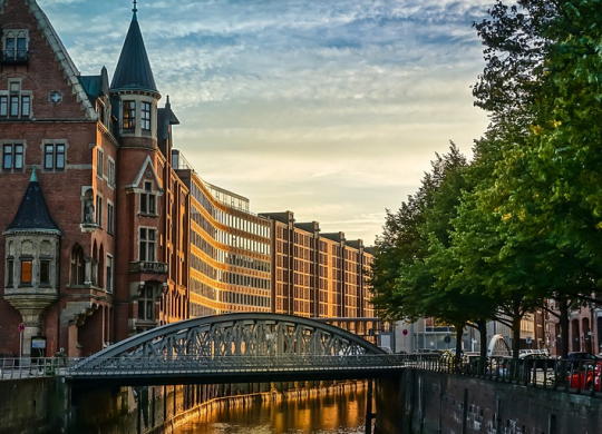 Подорож до Німеччини у 2025 році: правила в'їзду, оформлення віз та головні туристичні пам'ятки