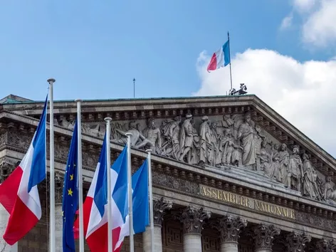 Франція ускладнює натуралізацію: що зміниться з 2026 року