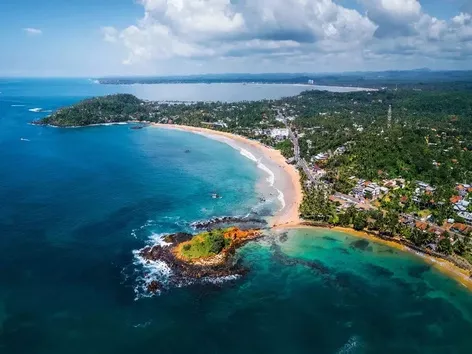 Безвізові подорожі до Шрі-Ланки: країна вже запровадила безвізовий режим для громадян 38 держав світу