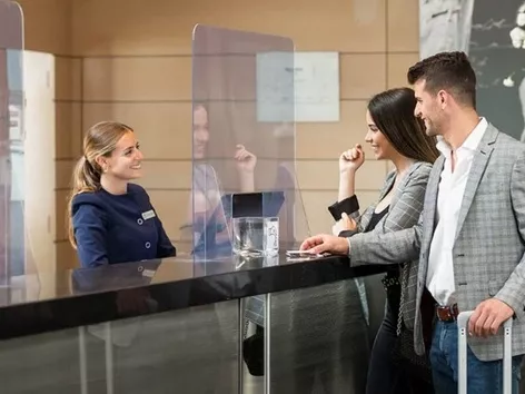 Новий реєстр туристів в Іспанії: яку інформацію мають надавати мандрівників під час оренди готелю в Іспанії та чи порушують ці правила право на приватність?