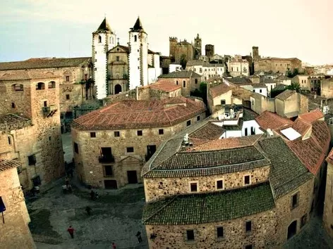 Цифрові кочівники отримають від 8000 євро за переїзд до Іспанії: хто може взяти участь у програмі?