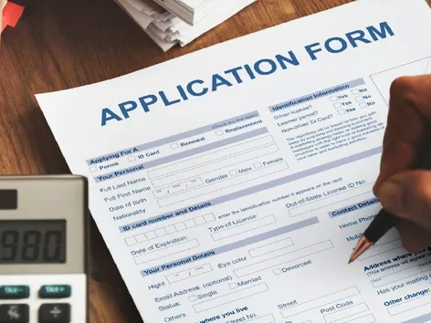 Робота  за кордоном у 2025 році: топ найпростіших в оформленні робочих віз та найпопулярніші вакансії для кваліфікованих фахівців