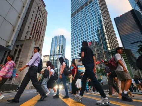 Віза таланту у Гонконгу: що це за дозвіл, які фахівці можуть отримати та актуальні у 2025 році вимоги до заявників